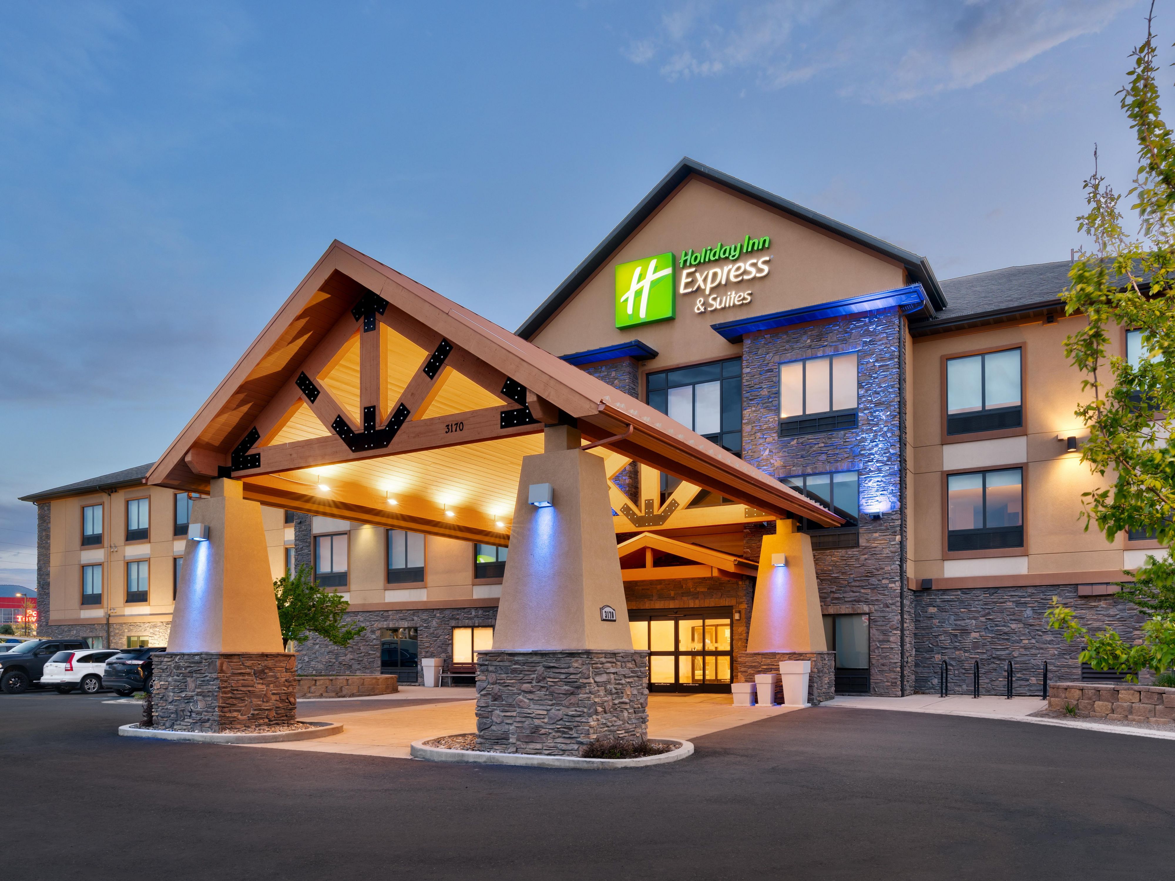 HOLIDAY INN EXPRESS AND SUITES Helena