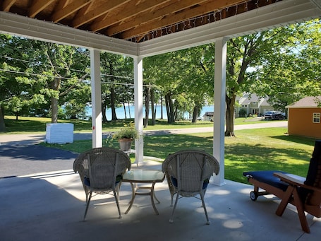 Tim Hortons - Various Locations, Angola, Eden, Orchard Park, Blasdell, Hamburg, Irving